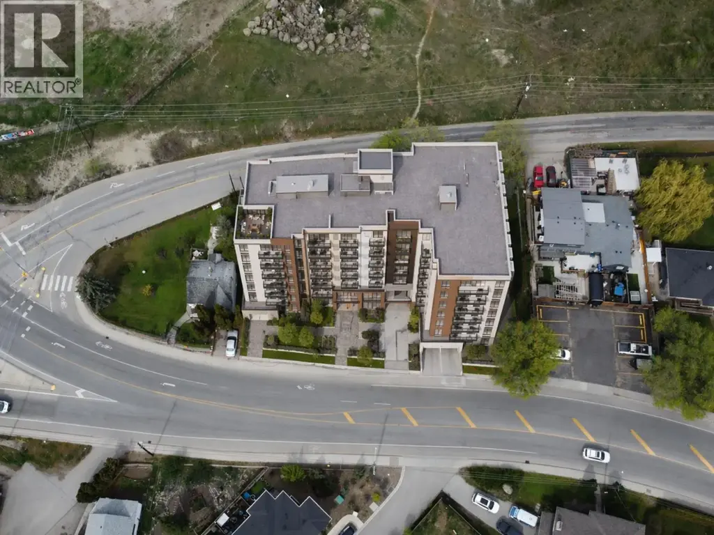 4005 & 4007 30 Avenue, Vernon